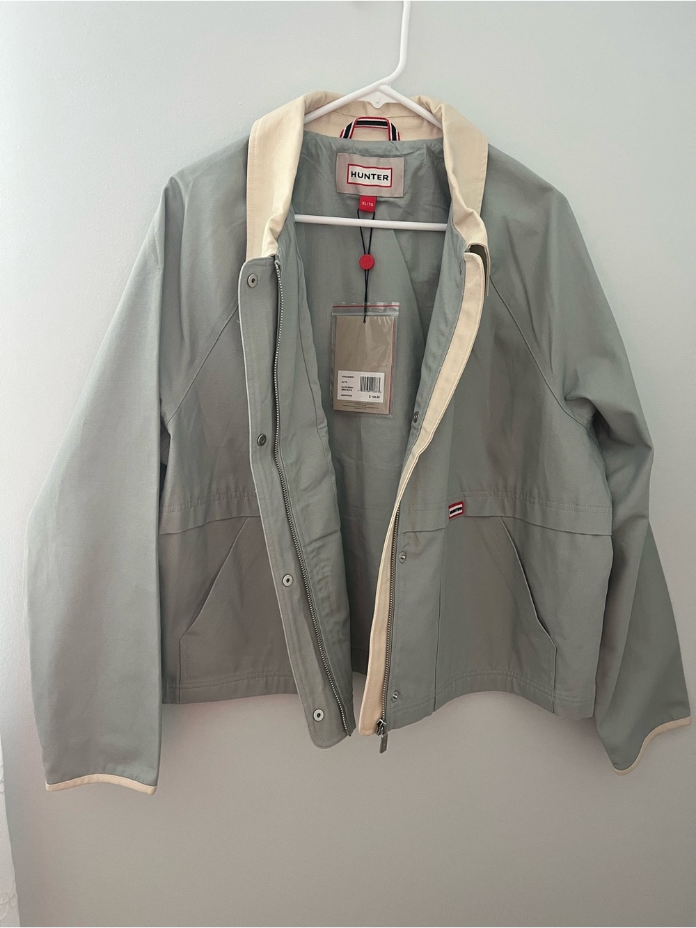Hunter Light Gray Trench Coat with Cream Collar Size XL - Picture 5 of 9